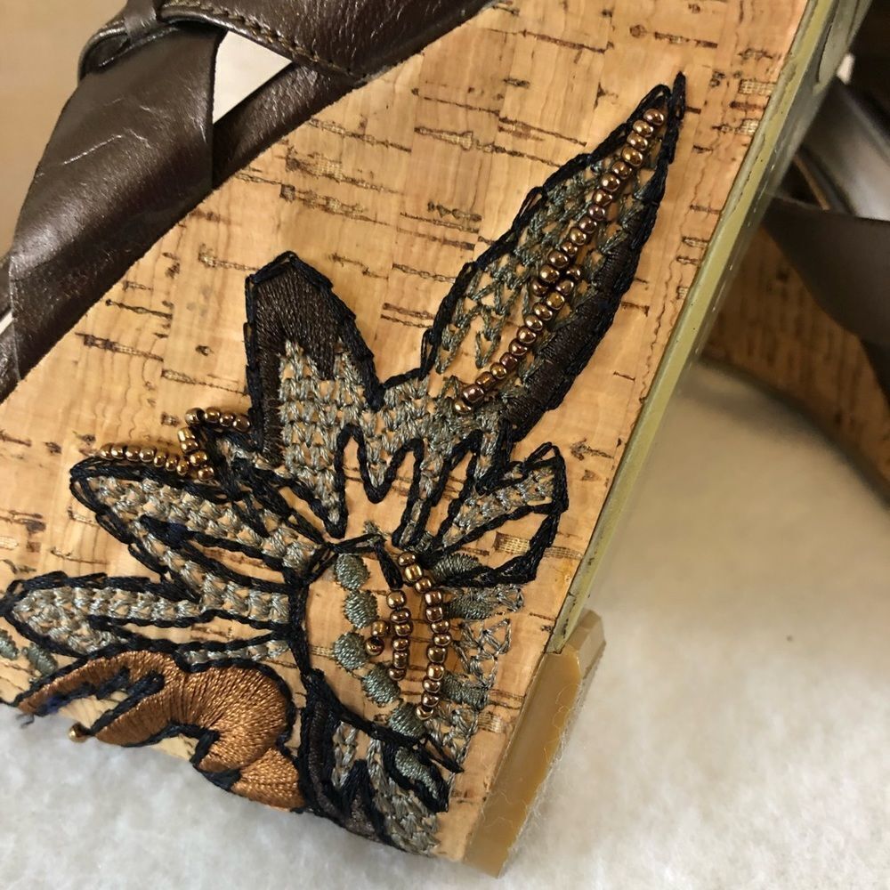 BANDOLINO wedge sandals size 8.5 - Picture 9 of 13